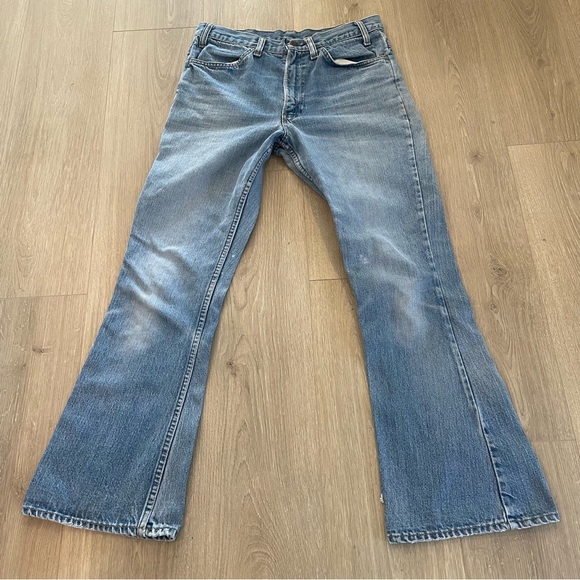 (Hold for Baylei1958) Vintage Levi’s Bell Bottom Flare Size 30 - Picture 15 of 15